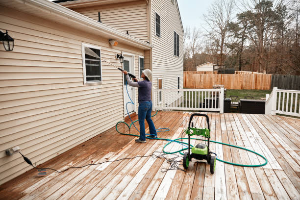 Fence Pressure Washing in Hudson, NY